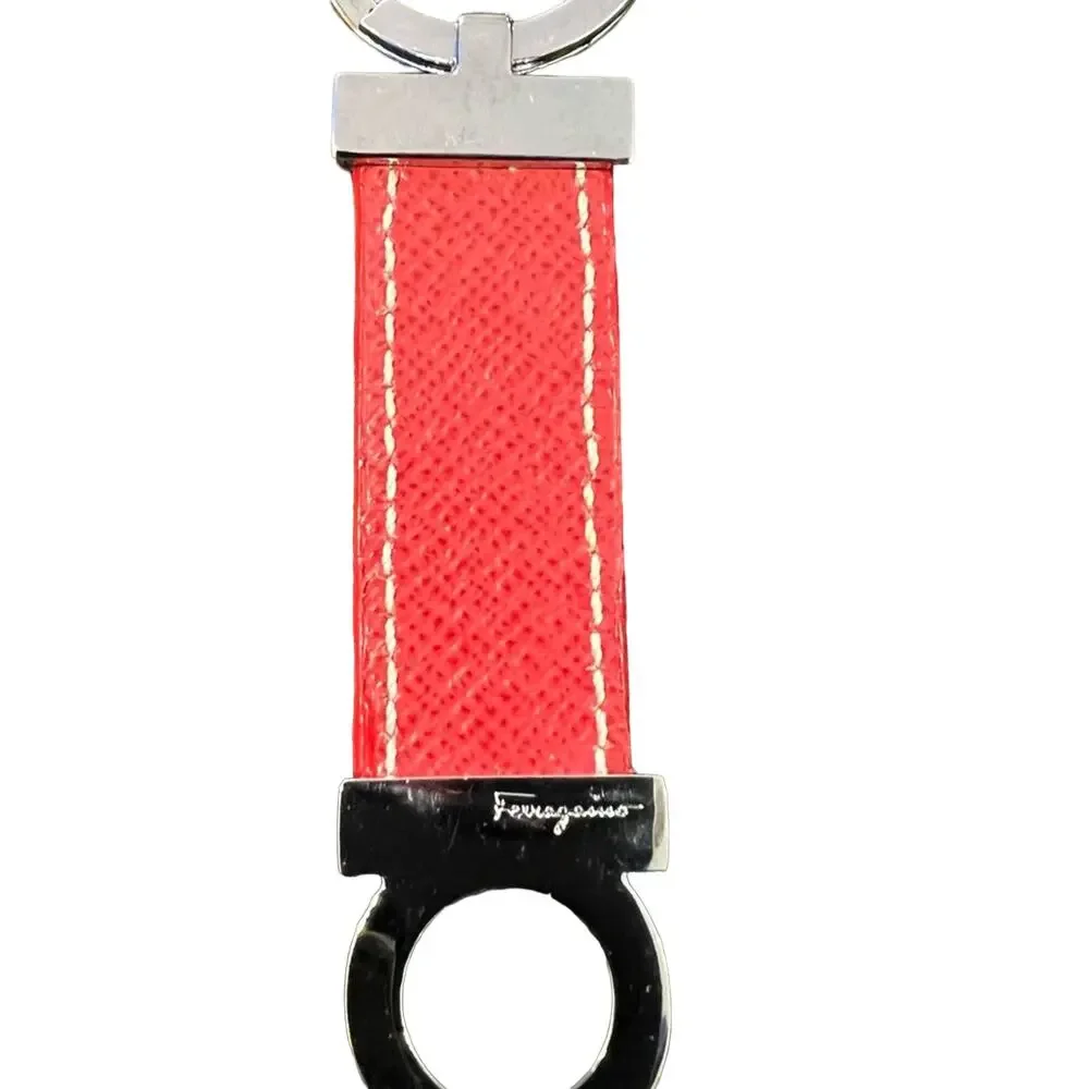 Salvatore Ferragamo Red Leather Key Holder NEW IN BOX - flaw